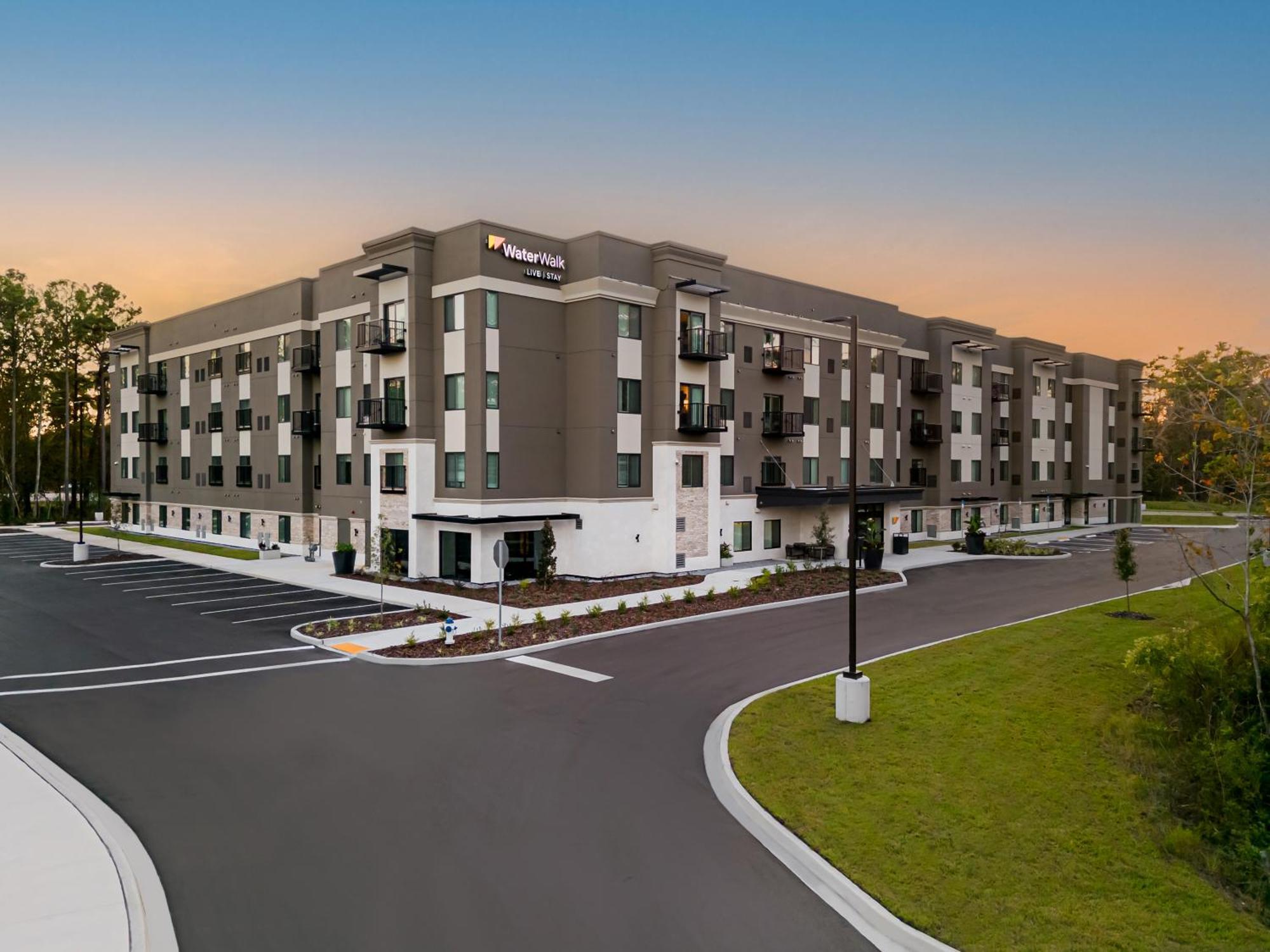 Waterwalk Extended Stay By Wyndham Jacksonville Deerwood Pk Buitenkant foto