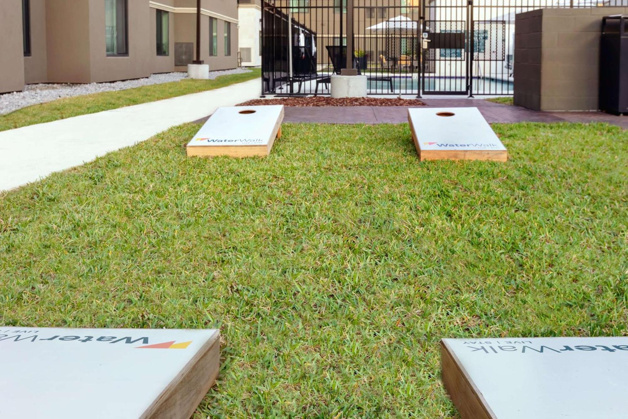 Waterwalk Extended Stay By Wyndham Jacksonville Deerwood Pk Buitenkant foto